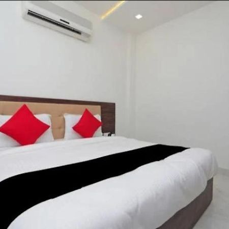 אגרה Hotel Shriansh מראה חיצוני תמונה