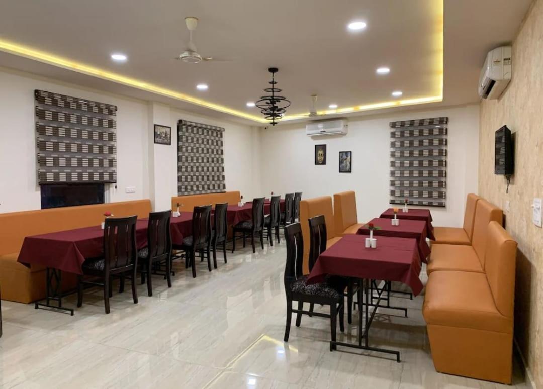 אגרה Hotel Shriansh מראה חיצוני תמונה